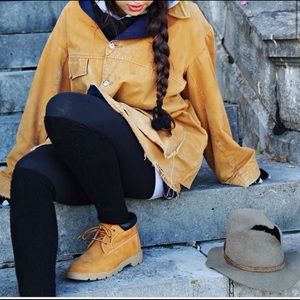 ✨Brand New✨ Women's Tims in Nellie